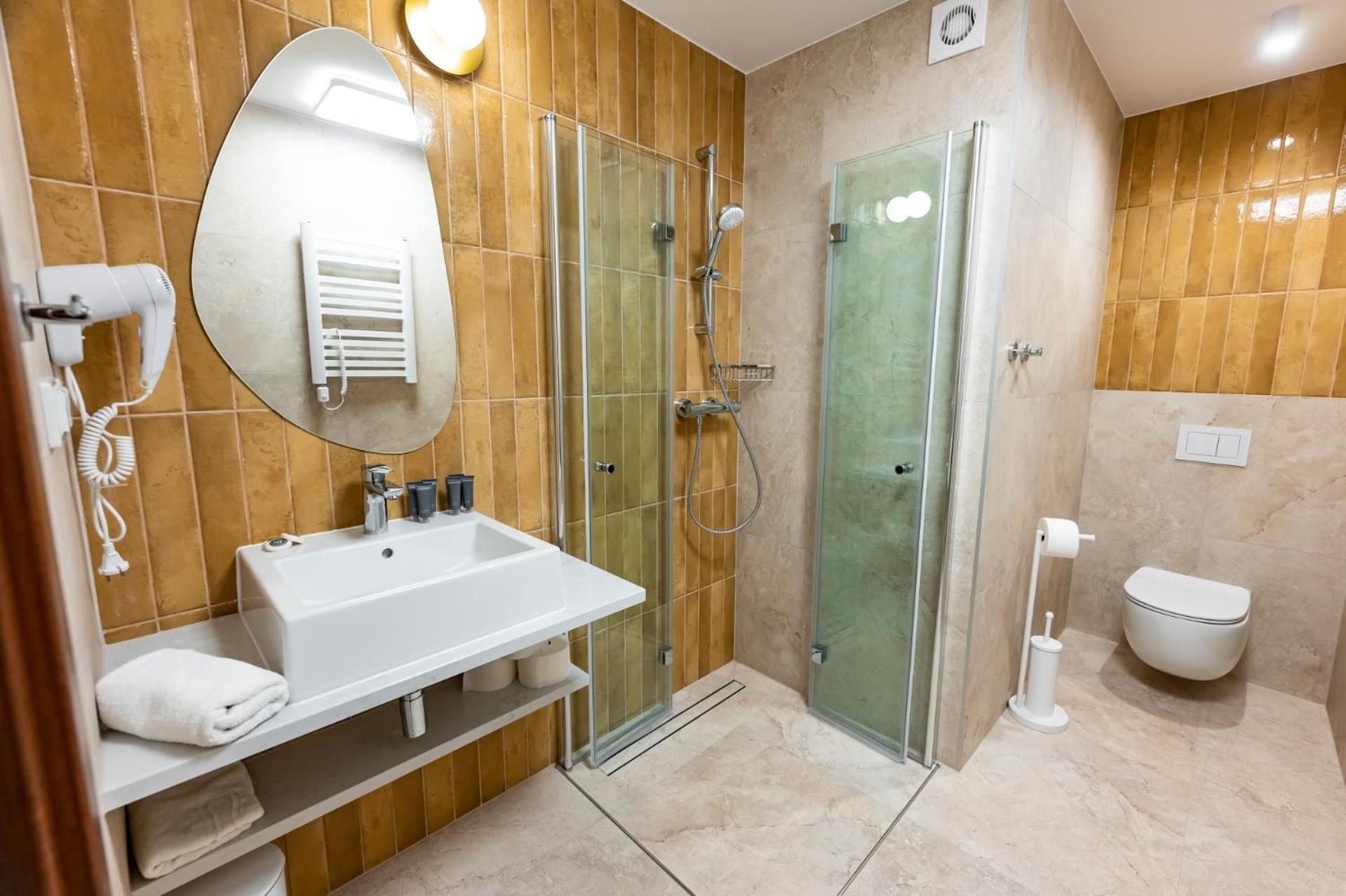 Osrodek Szkoleniowo Wypoczynkowy Galicya Hotel Криница-Здруй Екстериор снимка
