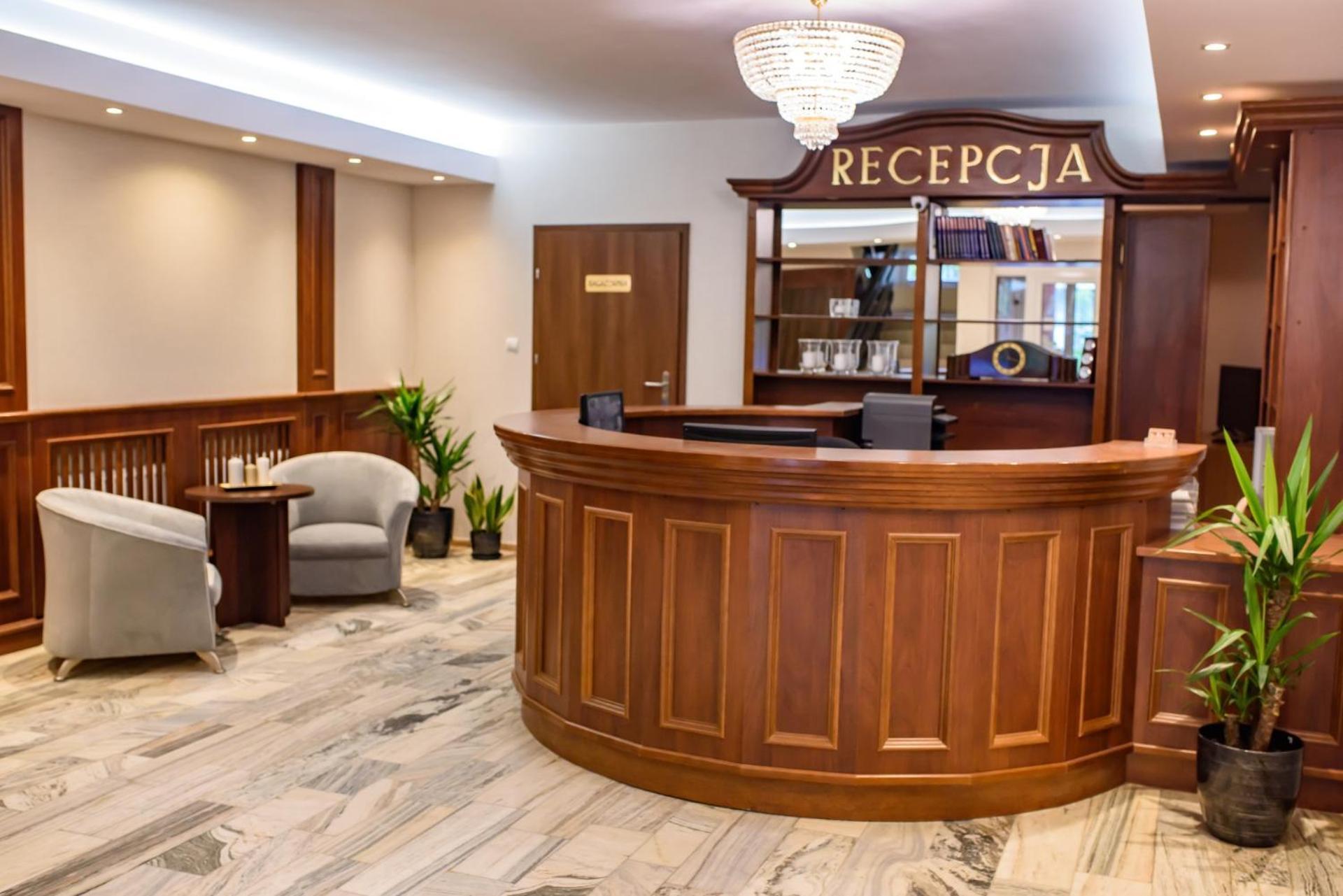 Osrodek Szkoleniowo Wypoczynkowy Galicya Hotel Криница-Здруй Екстериор снимка